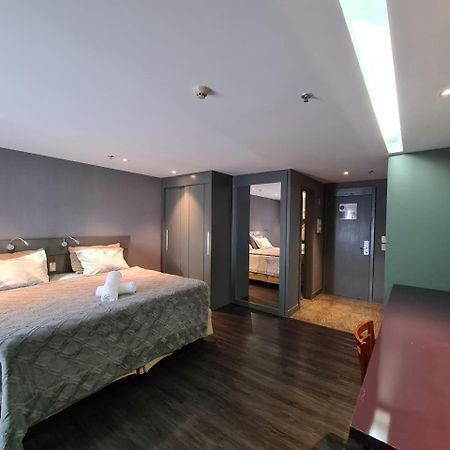 Flat Particular - Ap 102 - No Hotel Grand Mercure Brasilia Bagian luar foto